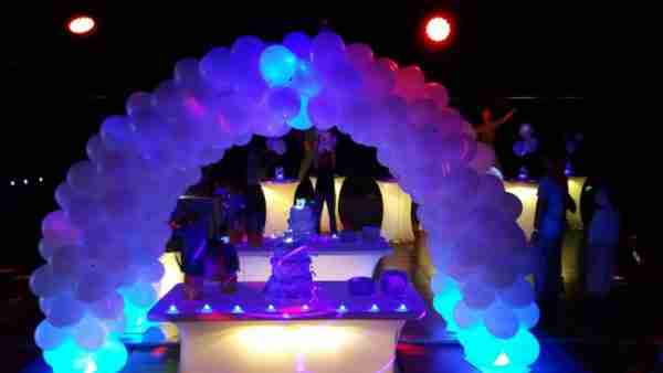 party balloon decorations