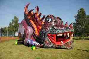 bounce house rental Miami dragon theme