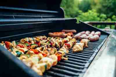 Backyard Memorial Day BBQ Tips